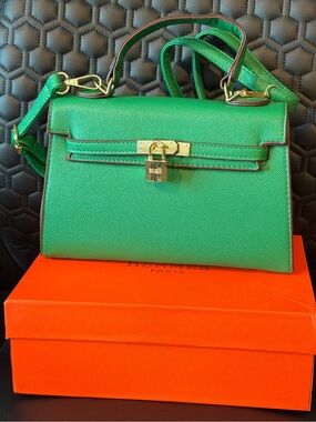 Green Leather Top-Handle Women's Bag with Gold Hardware